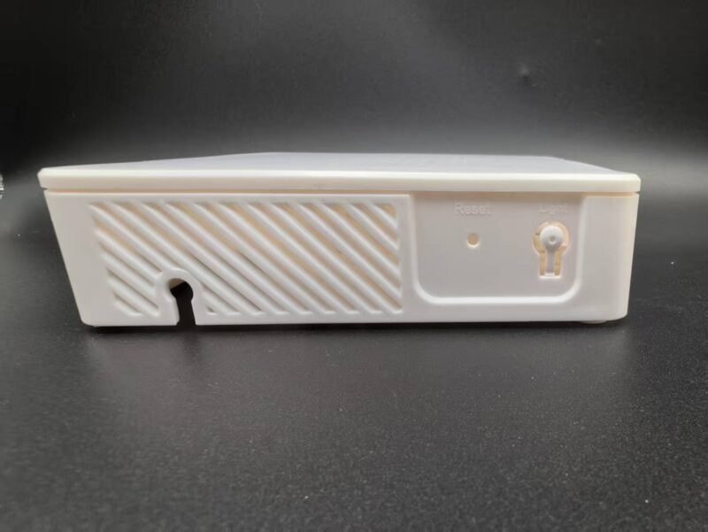 612- 4 network ports without Voice function